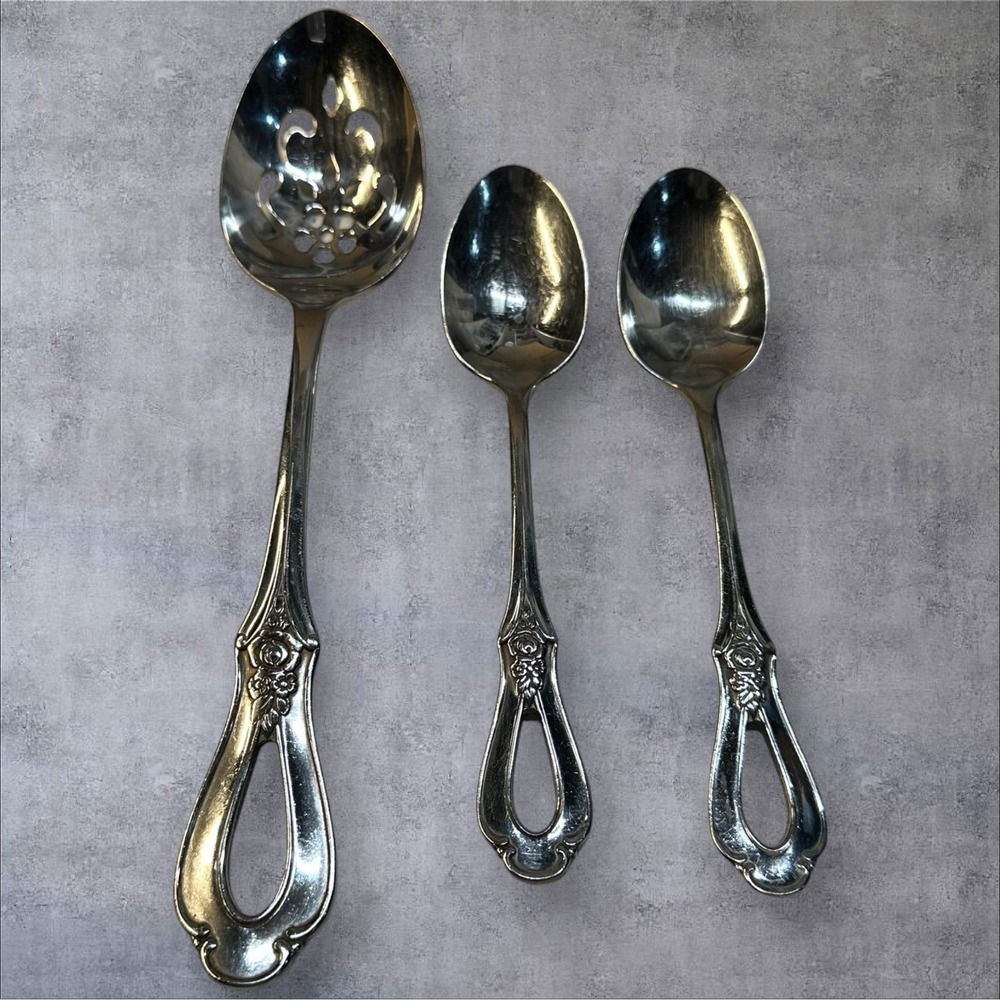 Oneida TOUJOURS‎ Heirloom Stainless Flatware - Set of 3 Spoons
